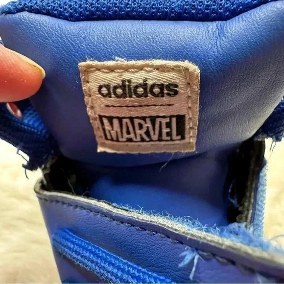 Adidas Hoops  Spider-Man Sneakers Red / Blue White Size 10 - Picture 4 of 16